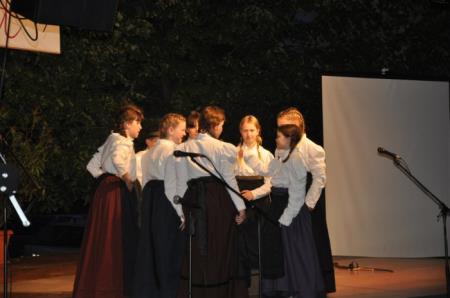 10. let Folklorne skupine Plamen 5