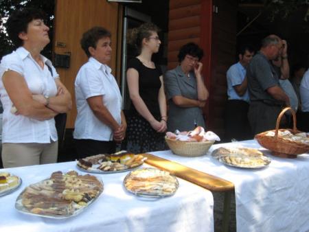Pohod po Knobleharjevi poti in dan državnosti z mašo za domovino na Stopnem 6